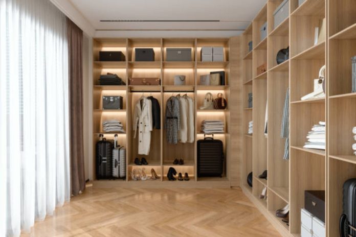 Step Into Luxury: Custom Walk-In Closets that Maximize Space, Style, and Impress—All Within Your Budget!